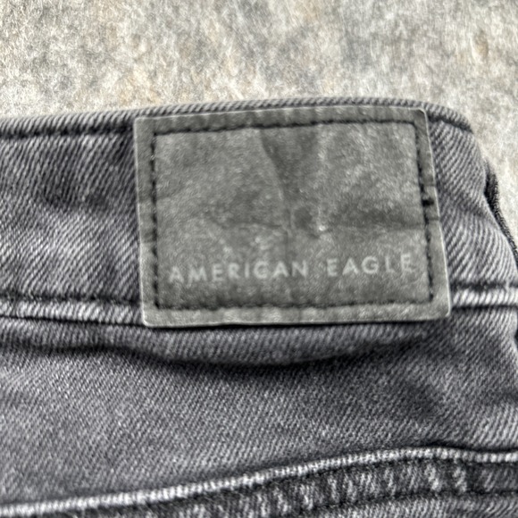 American Eagle Strigid Black Distressed Jeans Women's Size 00 - Picture 16 of 16